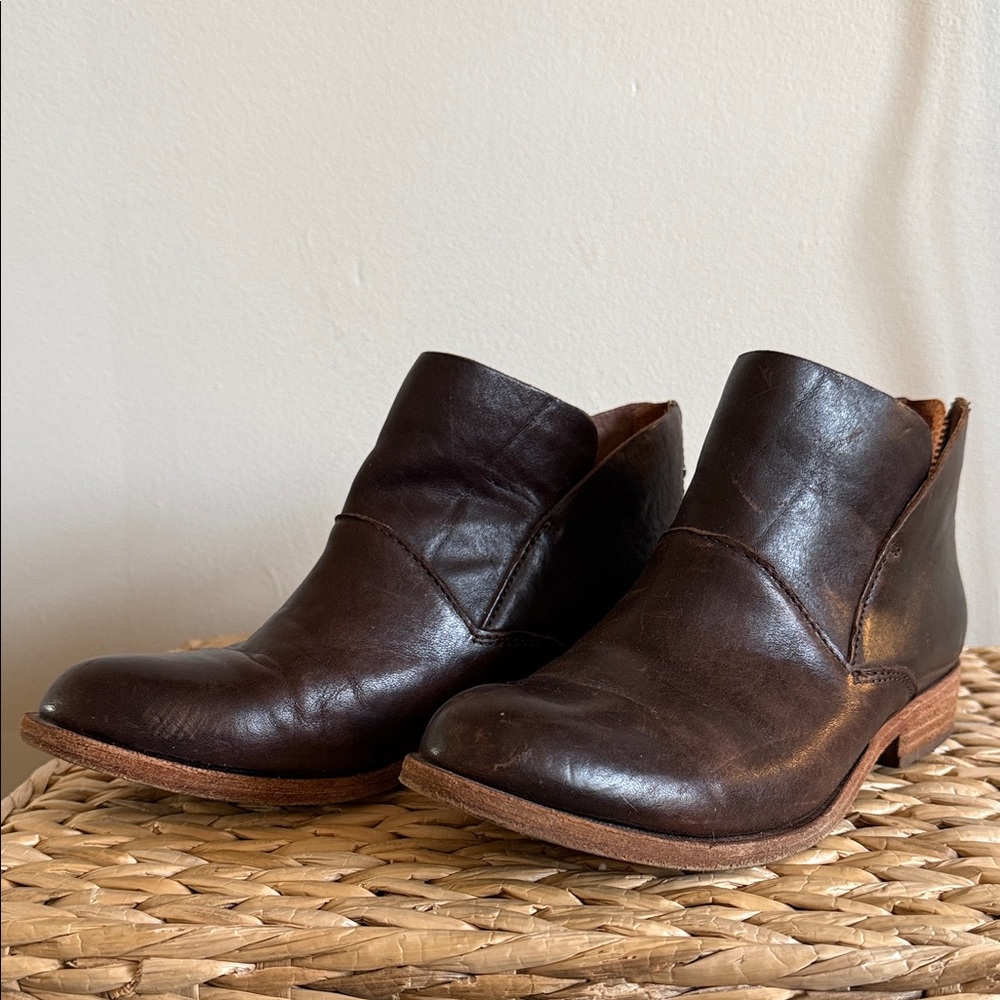 Kork-Ease Dark Brown Chukka Boots